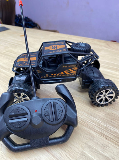 🚙 Rechargeable Remote Control Rock Crawler Car